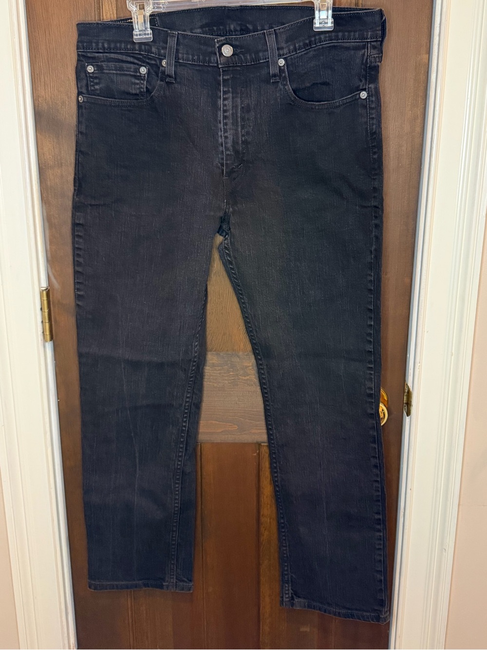 Levi's 514 Straight Leg Black Jeans Men's 36x30 (Measures 36x28)